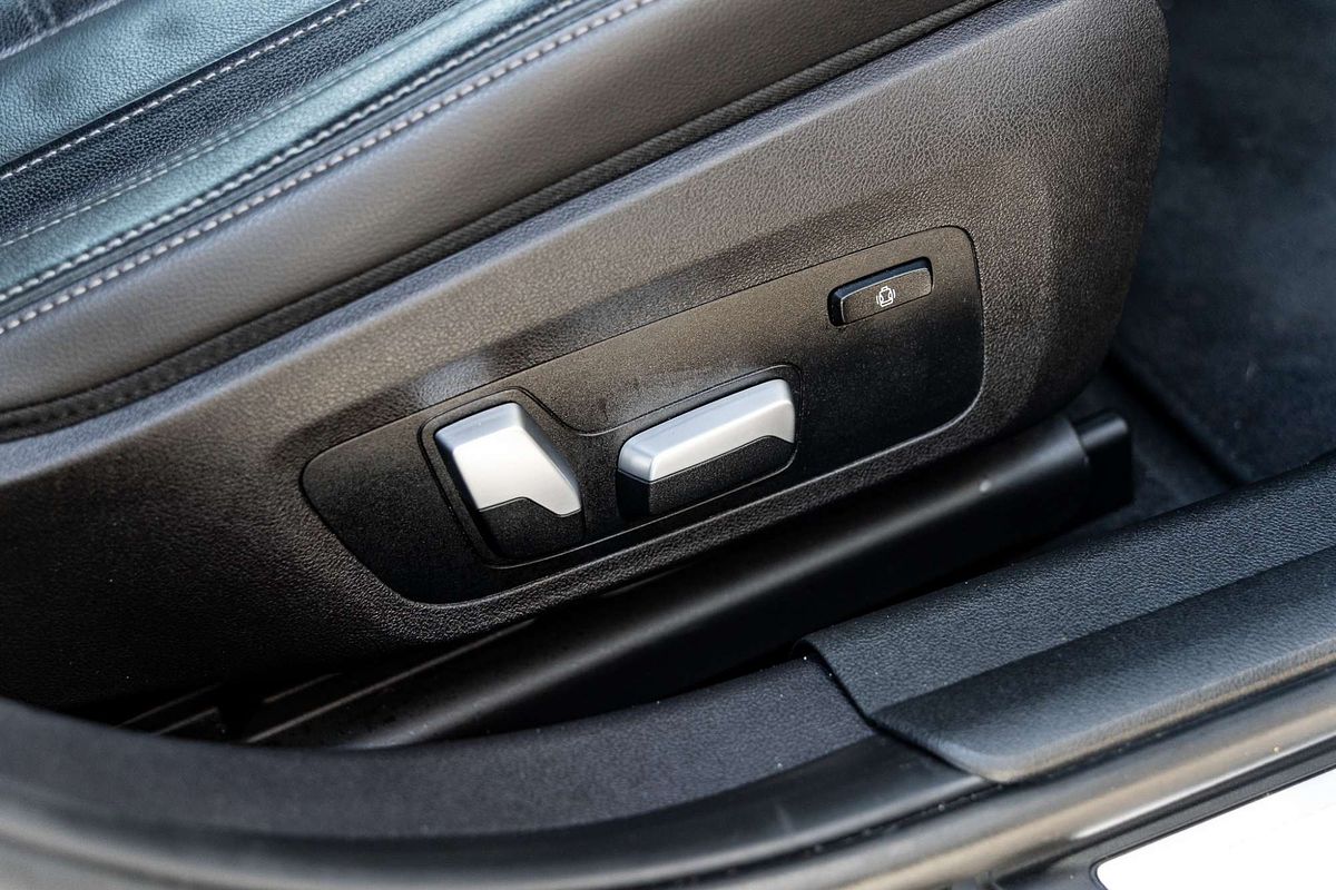 2022 BMW 3 Series 320i M Sport G20