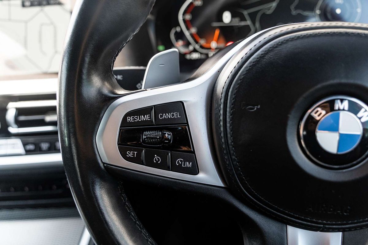 2022 BMW 3 Series 320i M Sport G20