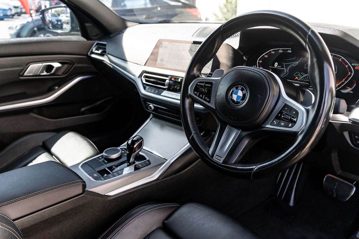 2022 BMW 3 Series 320i M Sport G20