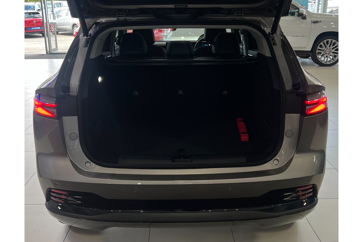 2025 MG HS Hybrid+ Essence AS33H