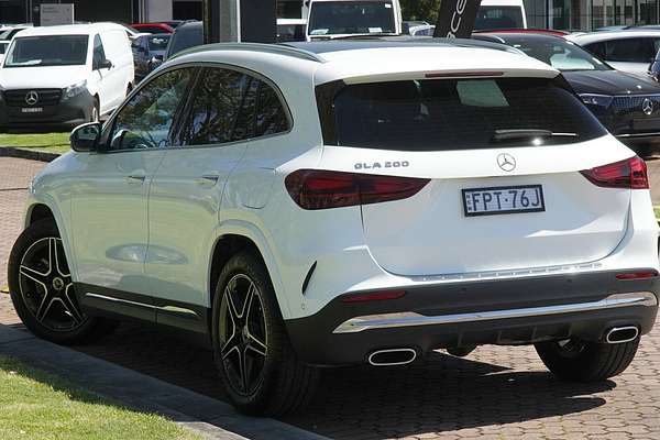 2025 Mercedes-Benz GLA-Class GLA200 H247