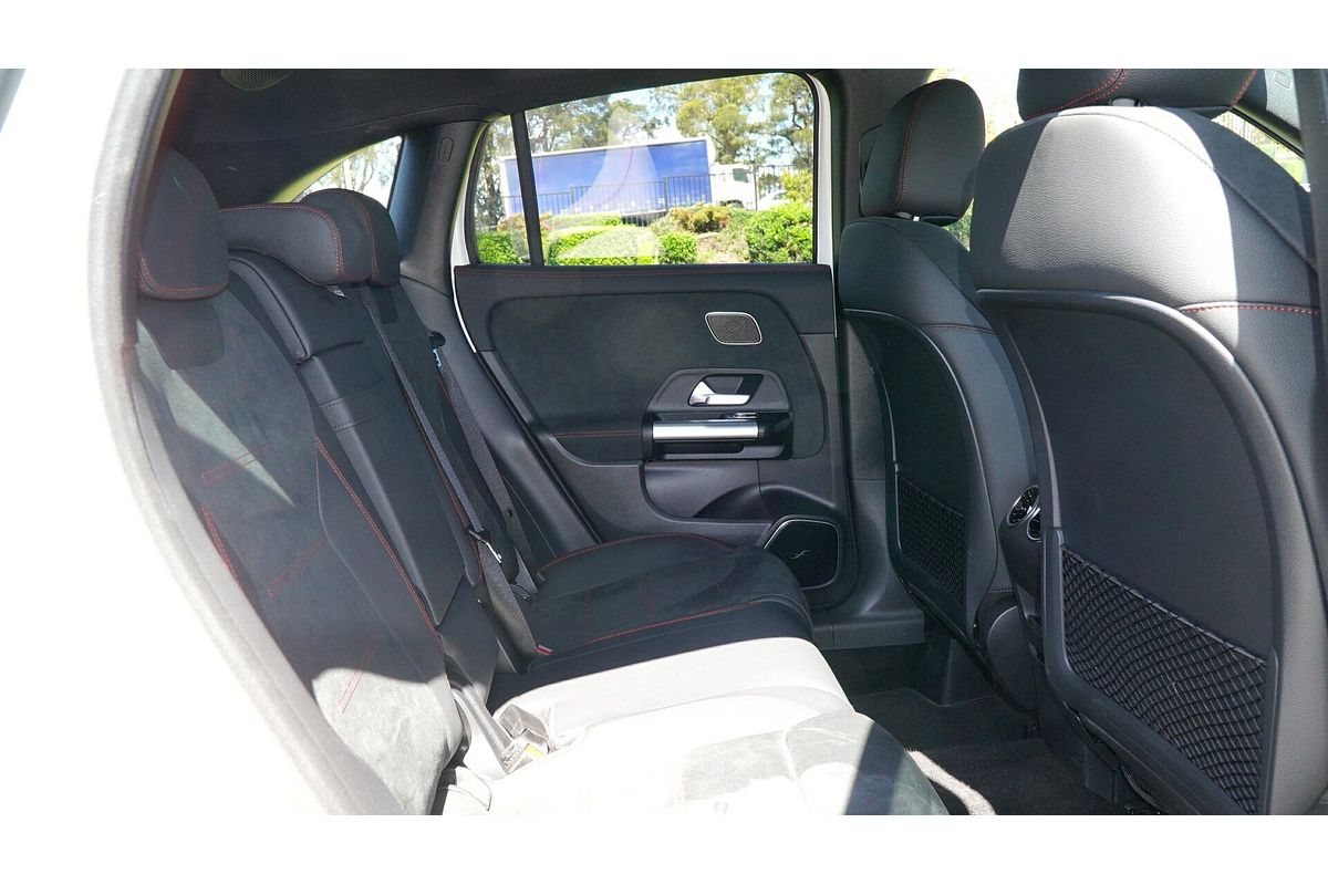 2025 Mercedes-Benz GLA-Class GLA200 H247