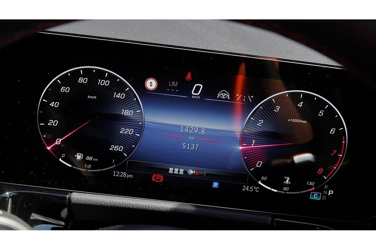 2025 Mercedes-Benz GLA-Class GLA200 H247