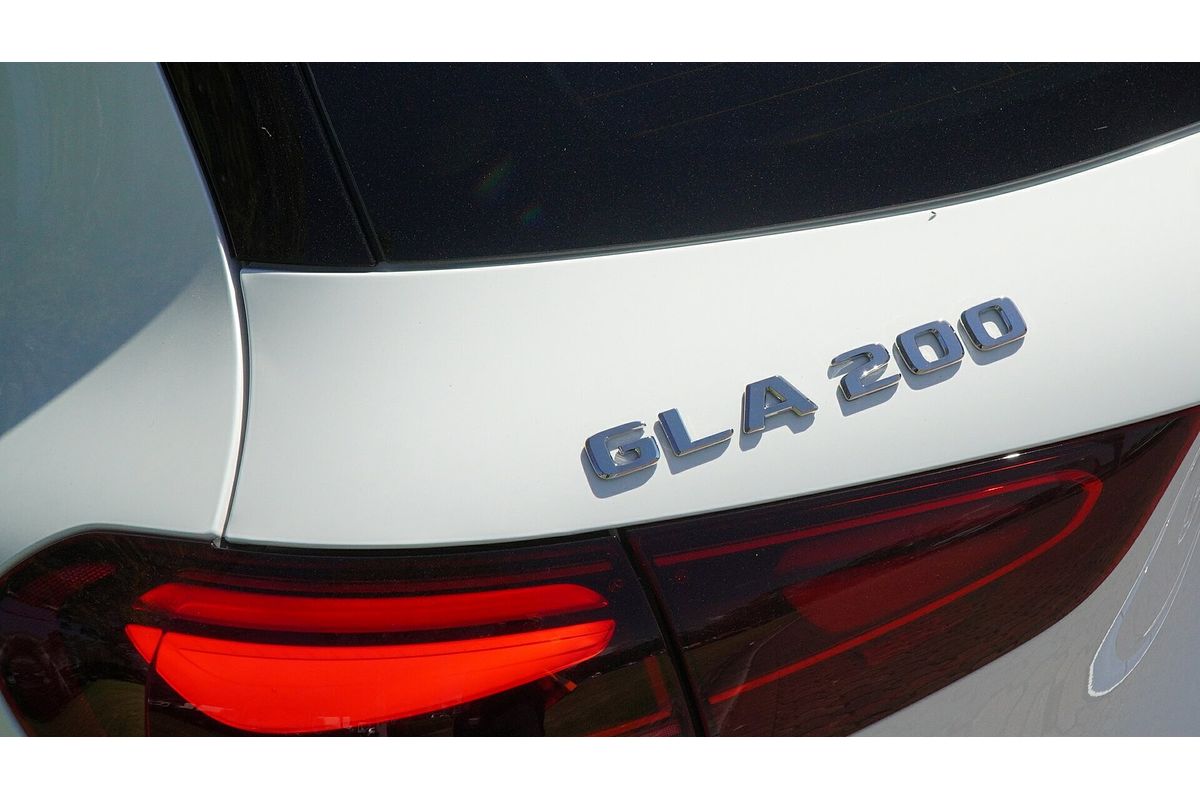2025 Mercedes-Benz GLA-Class GLA200 H247