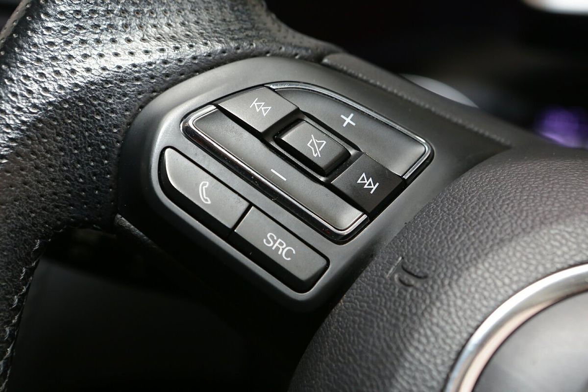 2022 MG ZS Excite AZS1