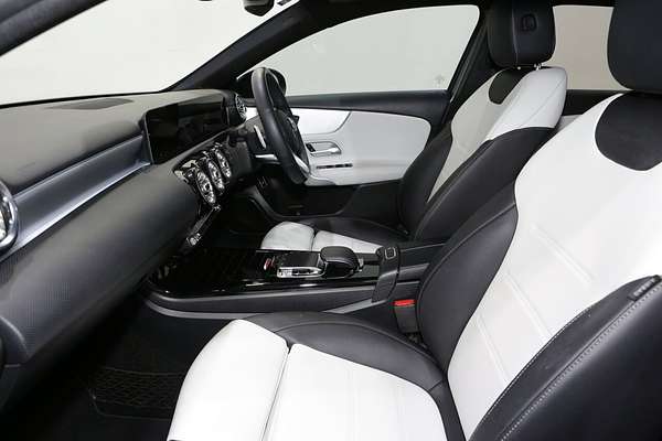 2020 Mercedes-Benz A-Class A180 V177