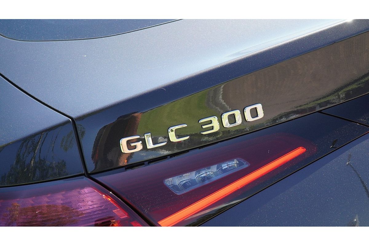 2025 Mercedes-Benz GLC-Class GLC300 C254