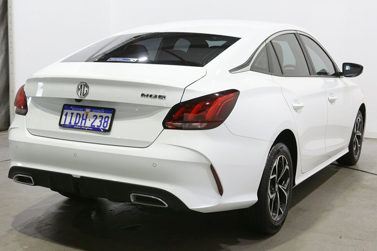 2024 MG MG5 Vibe