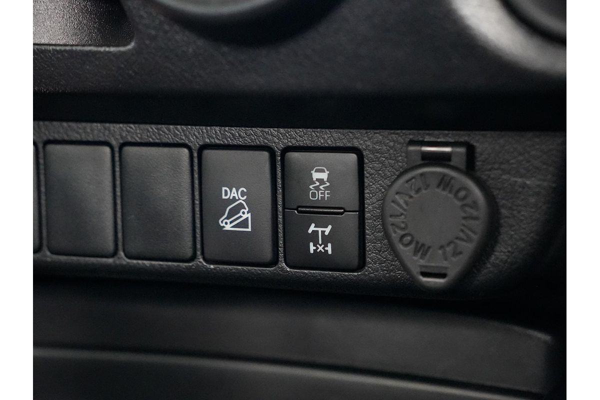 2022 Toyota Hilux SR GUN126R 4X4