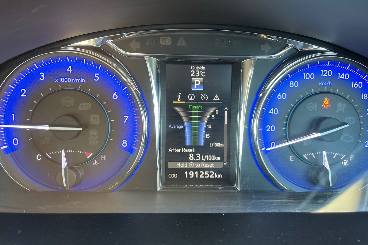2016 Toyota Camry Atara S ASV50R