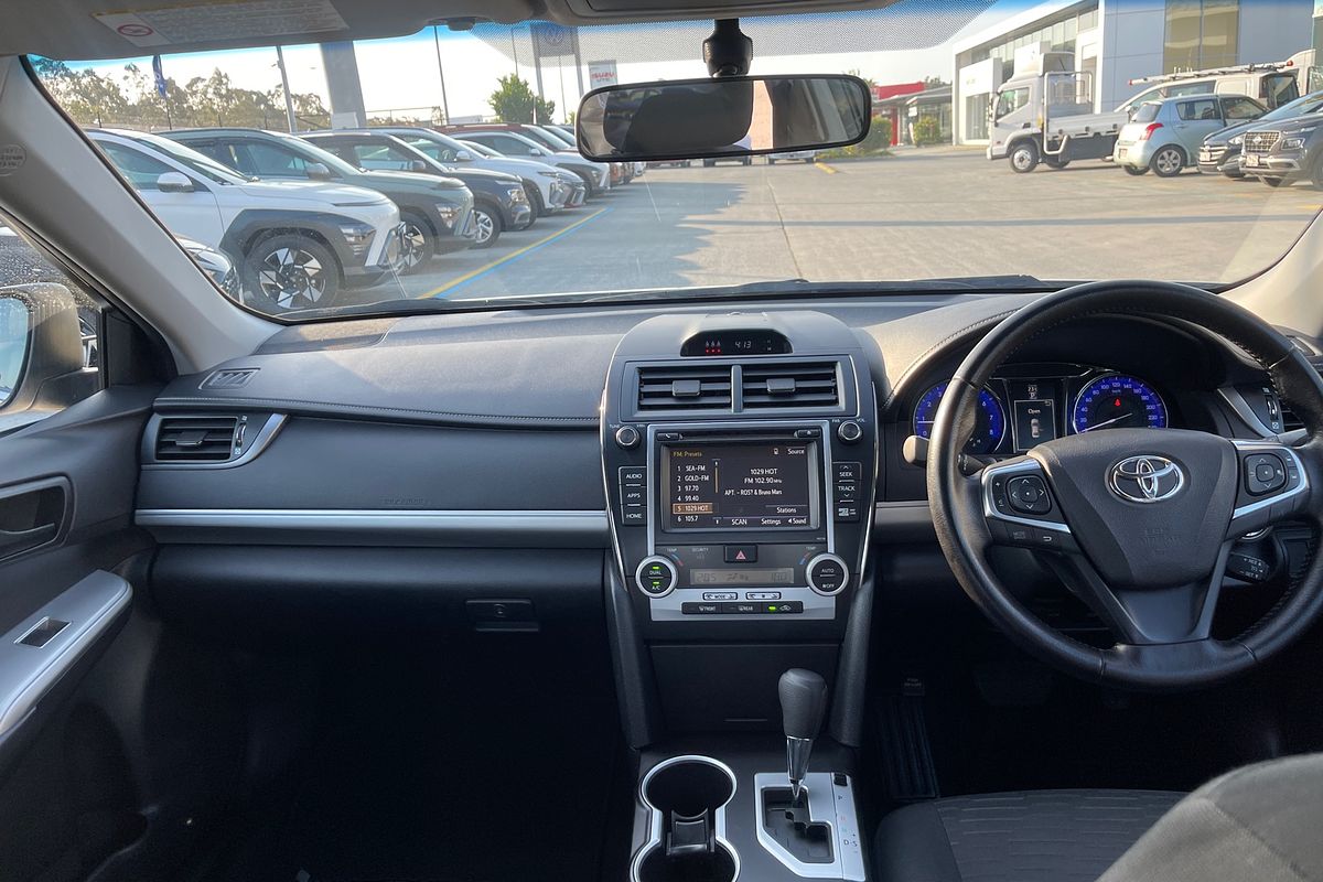 2016 Toyota Camry Atara S ASV50R