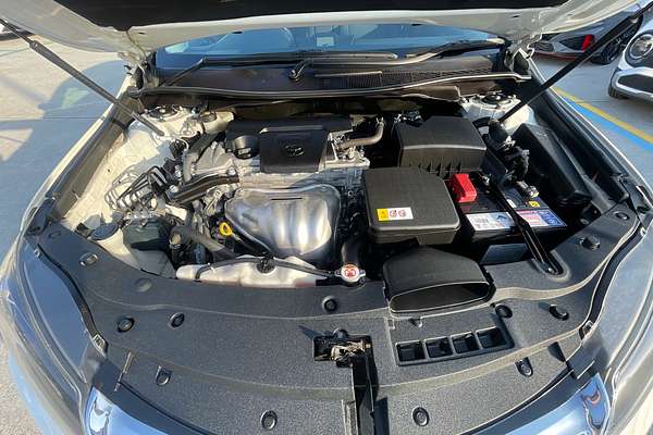 2016 Toyota Camry Atara S ASV50R