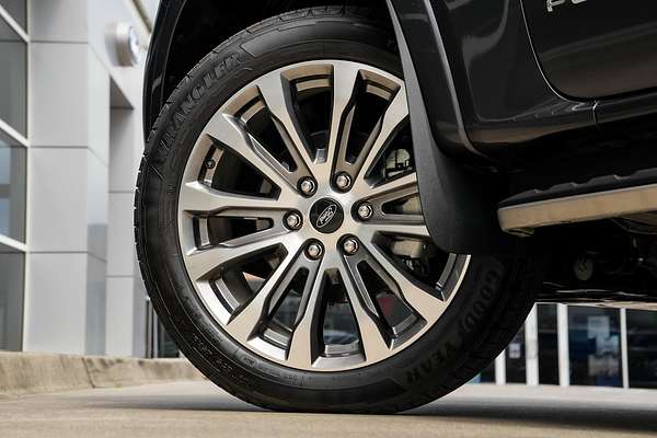 2024 Ford Everest Platinum 3.0L