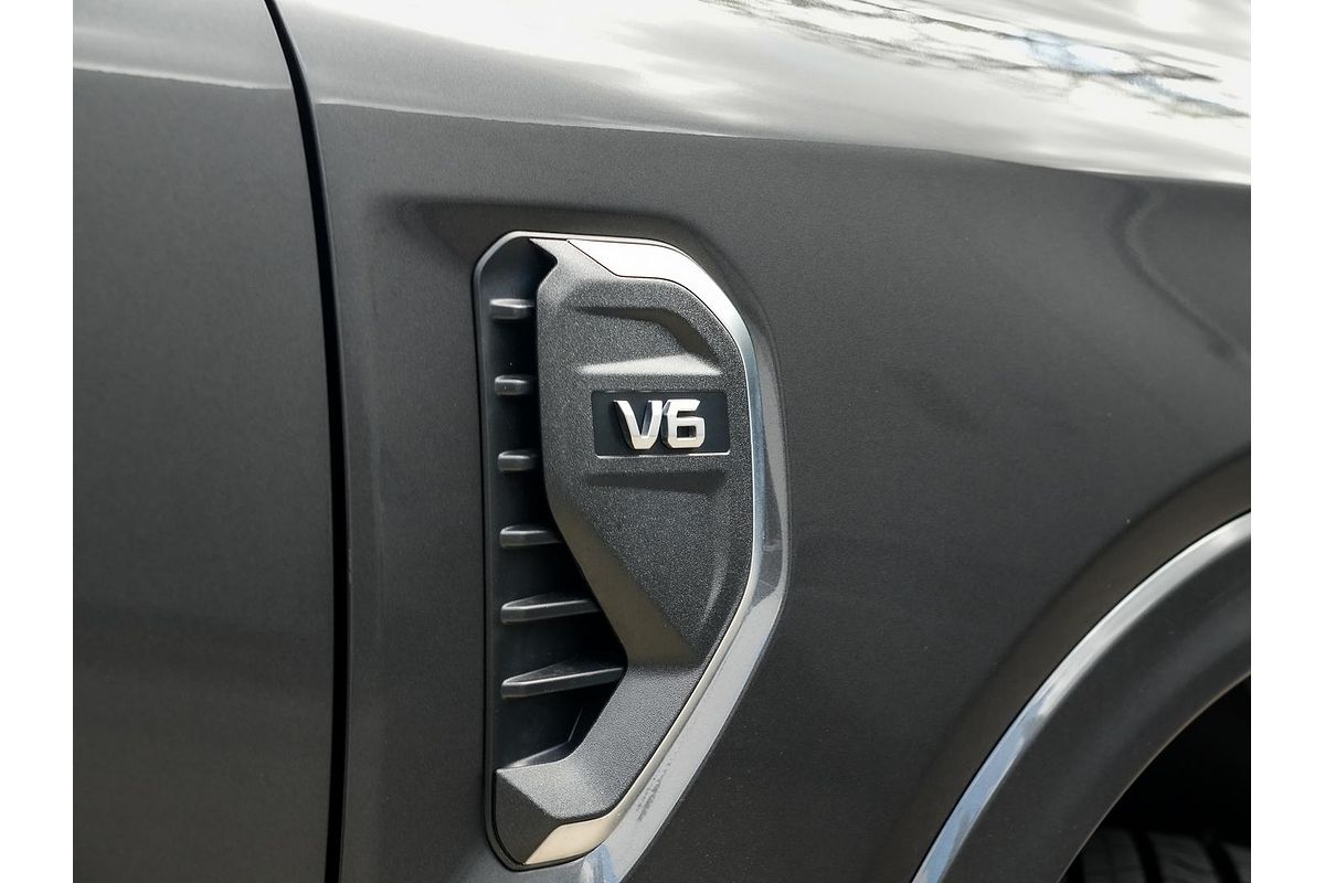 2024 Ford Everest Platinum 3.0L