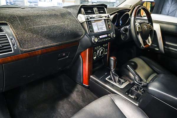 2017 Toyota Landcruiser Prado Kakadu GDJ150R