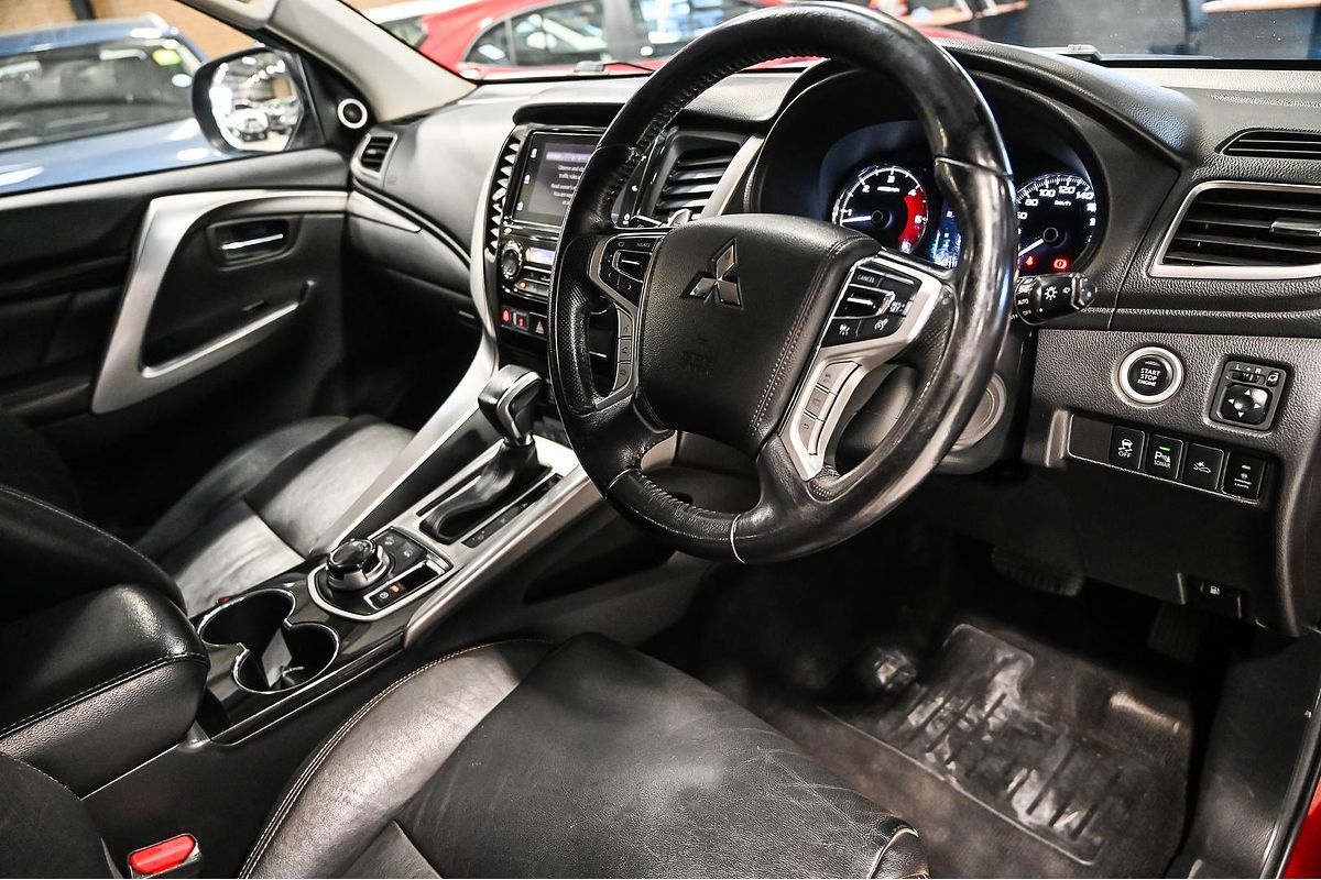 2017 Mitsubishi Pajero Sport Exceed QE
