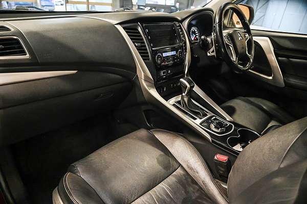 2017 Mitsubishi Pajero Sport Exceed QE
