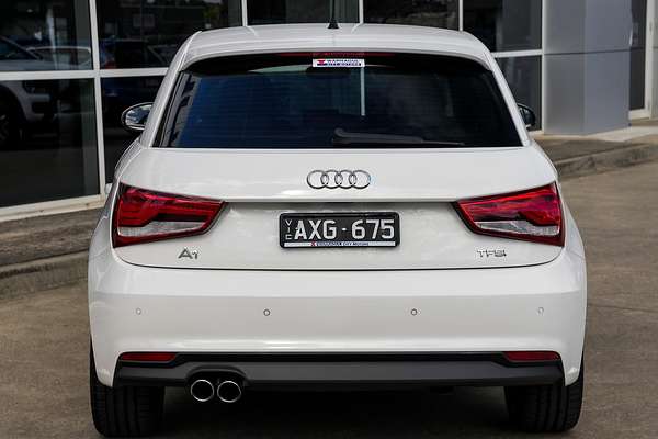 2015 Audi A1 Attraction 8X