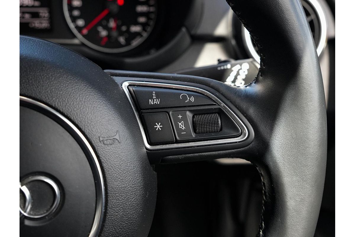 2015 Audi A1 Attraction 8X