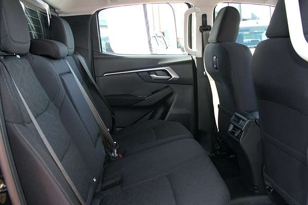 2025 Isuzu D-MAX LS-M 4X4