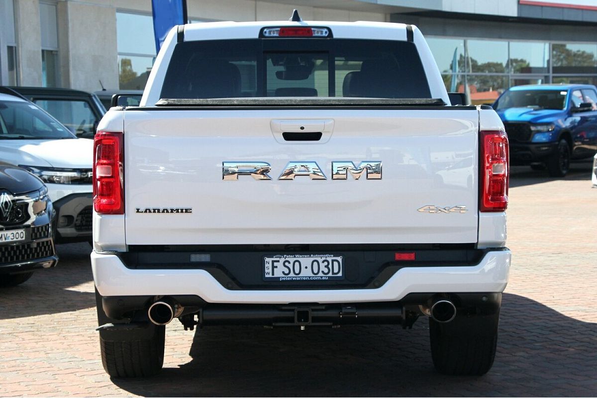 2025 RAM 1500 Laramie Sport Hurricane SO RamBox DT 4X4 SWB