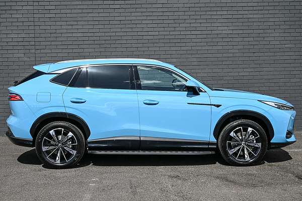 2025 MG HS Super Hybrid Essence AS33P