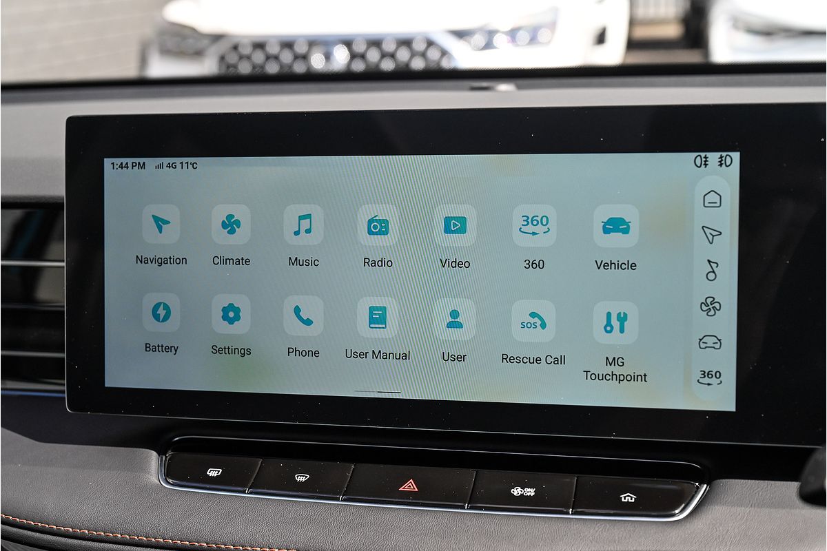 2025 MG HS Super Hybrid Essence AS33P