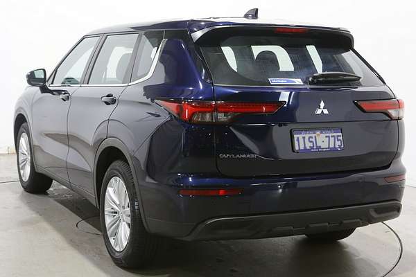 2023 Mitsubishi Outlander ES ZM