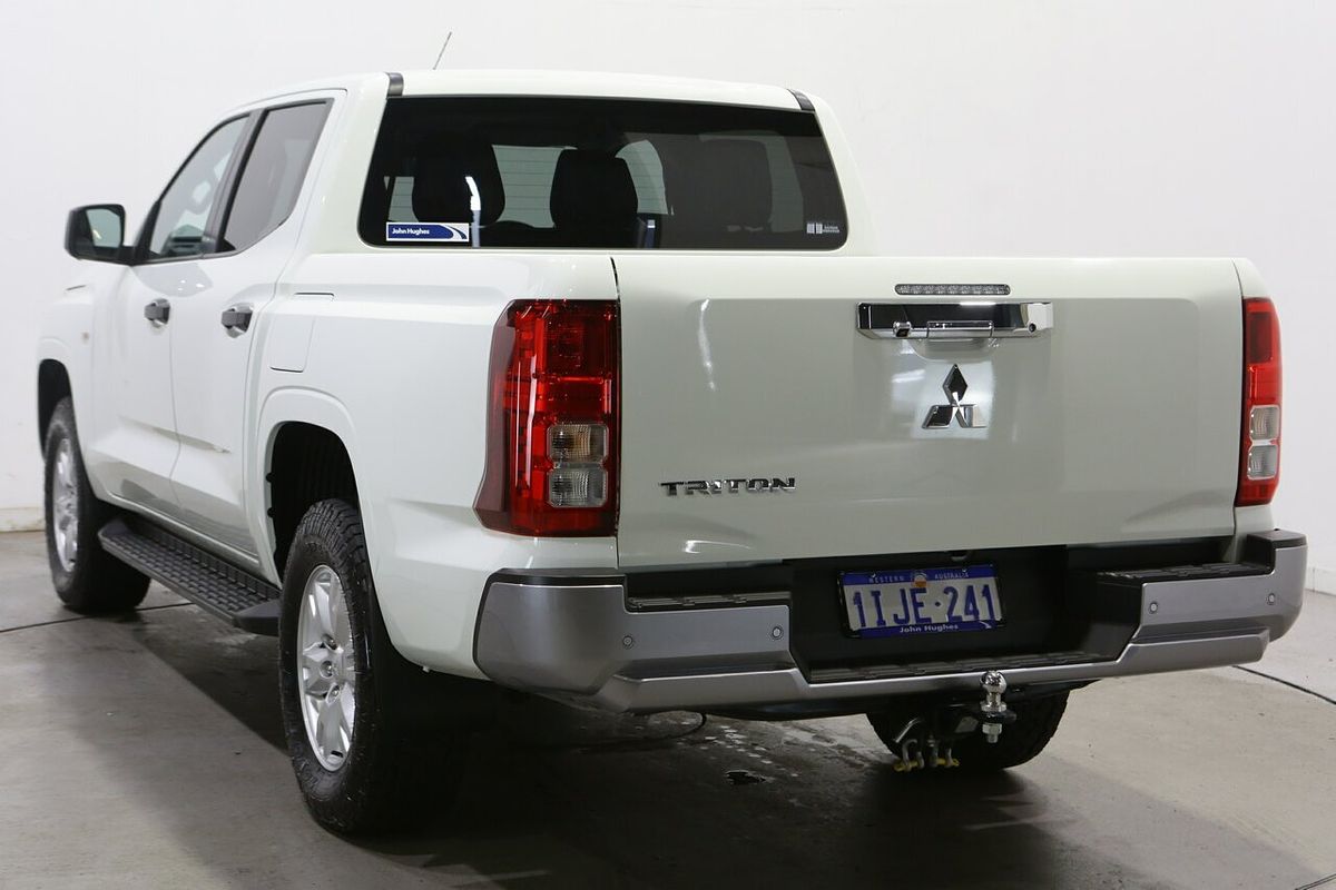 2024 Mitsubishi Triton GLX+ MV 4X4