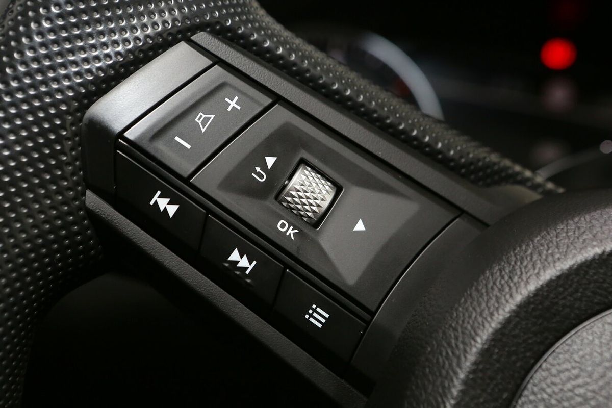 2024 Mitsubishi Triton GLX+ MV 4X4