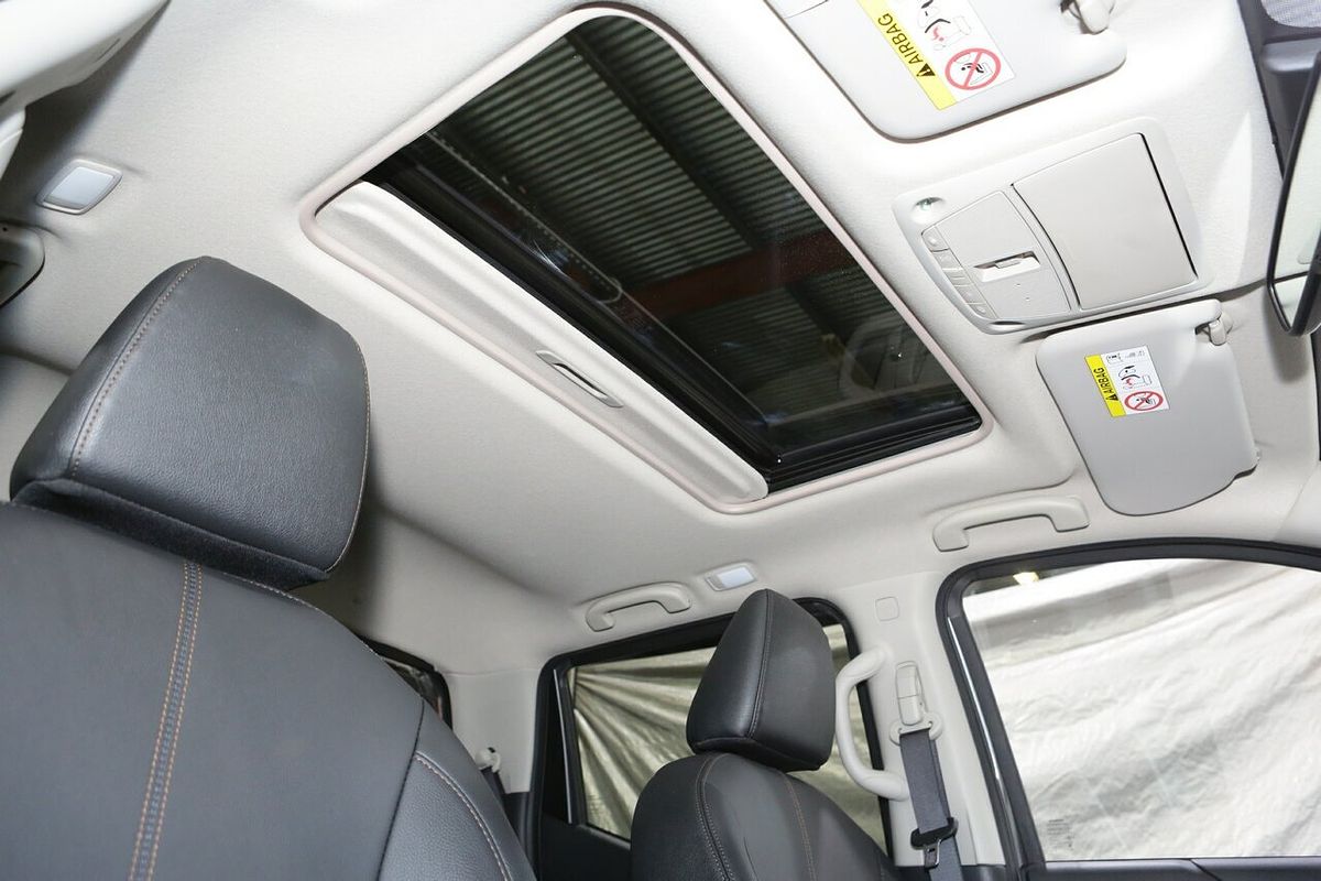 2023 Nissan Navara ST-X D23 4X4