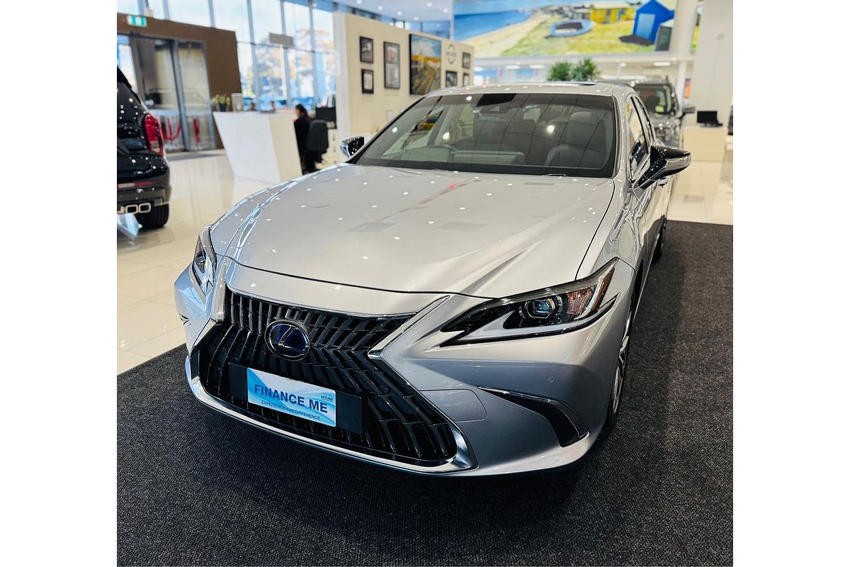 2021 Lexus ES ES300h Luxury AXZH10R