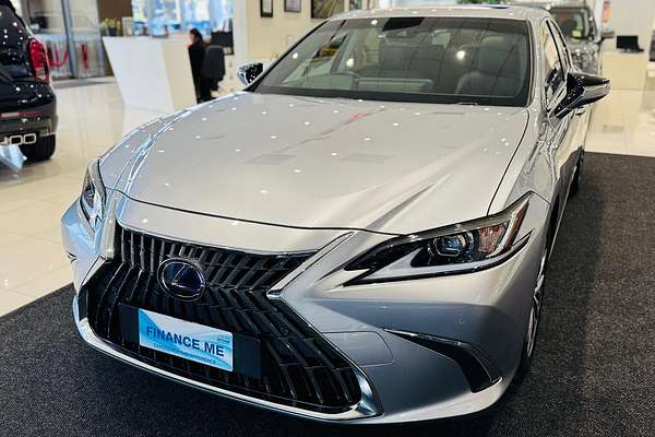 2021 Lexus ES ES300h Luxury AXZH10R