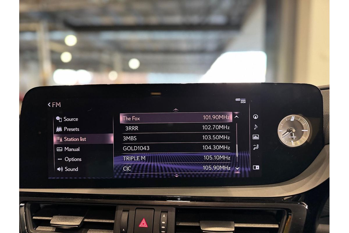 2021 Lexus ES ES300h Luxury AXZH10R