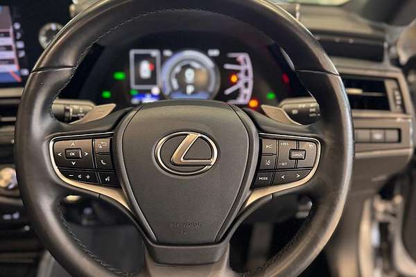 2021 Lexus ES ES300h Luxury AXZH10R