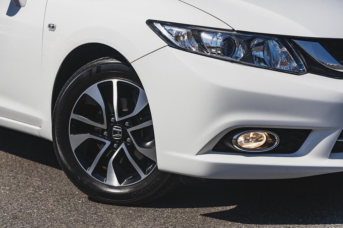 2015 Honda Civic VTi-L 9th Gen Ser II