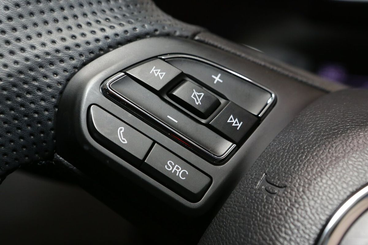 2024 MG ZS Excite AZS1
