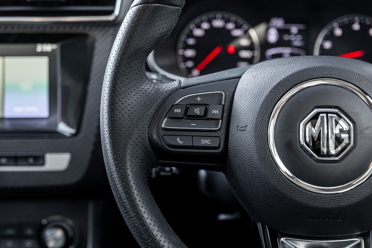 2019 MG ZS Essence AZS1