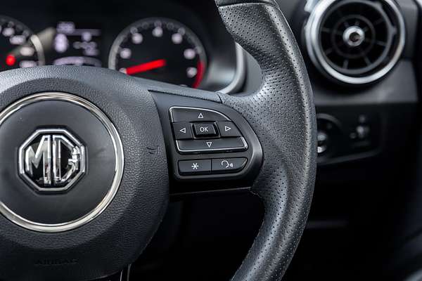 2019 MG ZS Essence AZS1