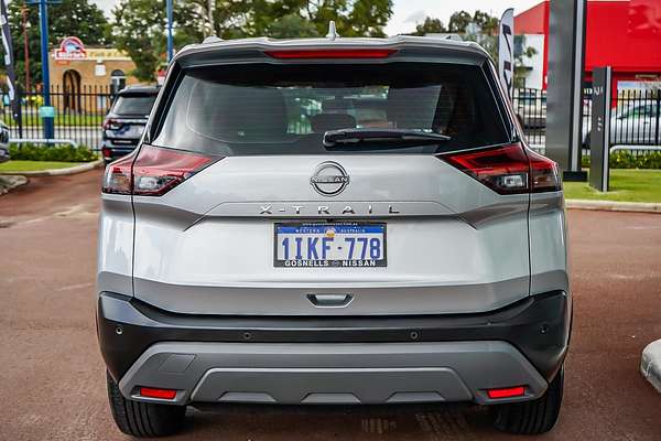 2024 Nissan X-TRAIL ST T33
