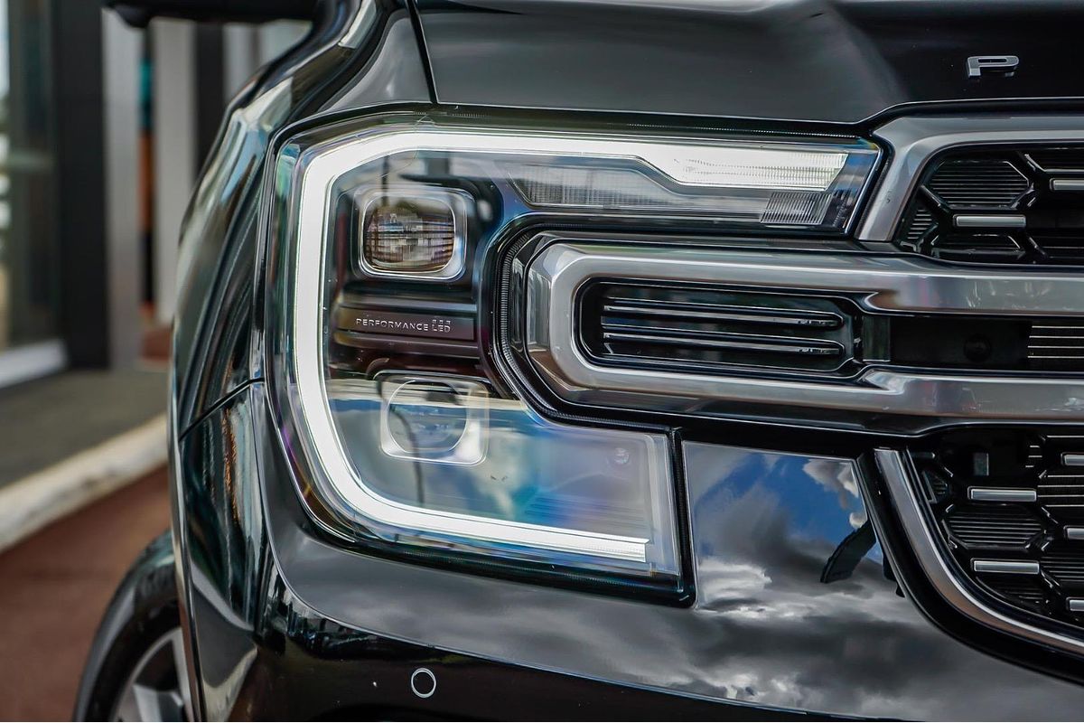 2025 Ford Everest Platinum 3.0L