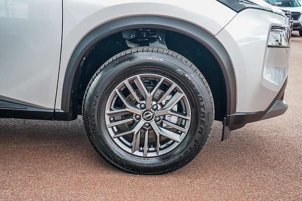 2024 Nissan X-TRAIL ST T33