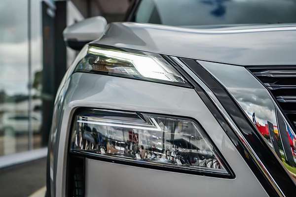 2024 Nissan X-TRAIL ST T33