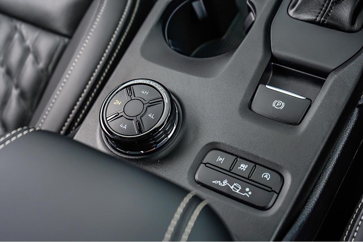 2025 Ford Everest Platinum 3.0L