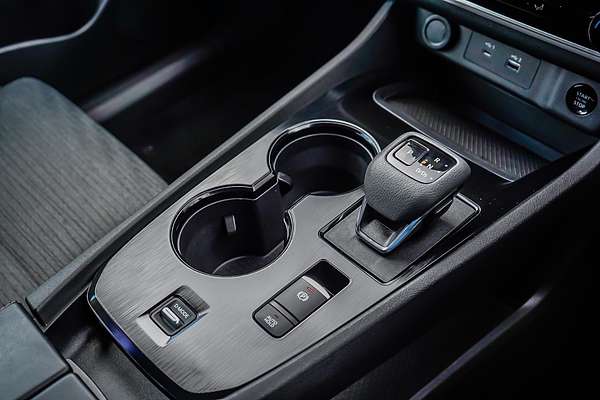 2024 Nissan X-TRAIL ST T33