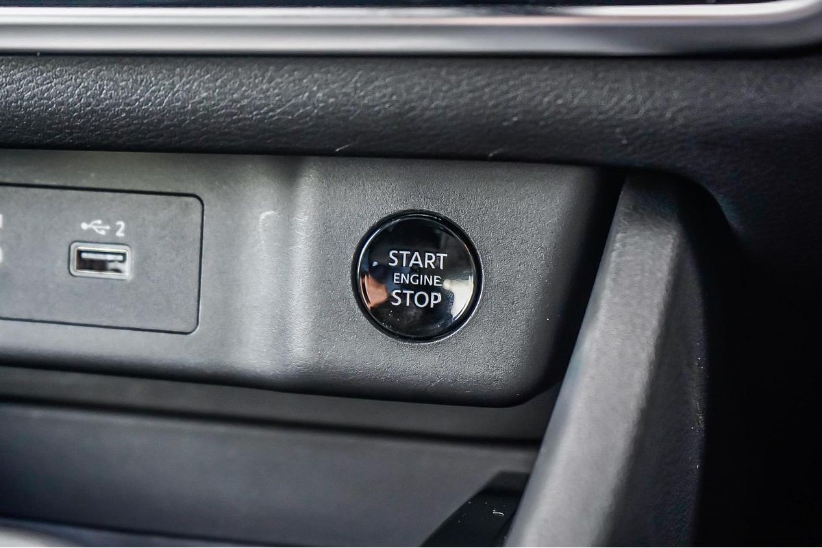 2024 Nissan X-TRAIL ST T33