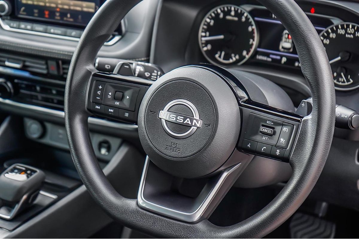 2024 Nissan X-TRAIL ST T33