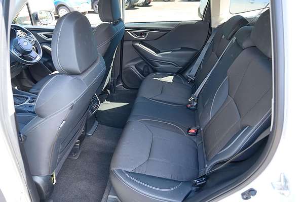 2024 Subaru Forester 2.5i S5
