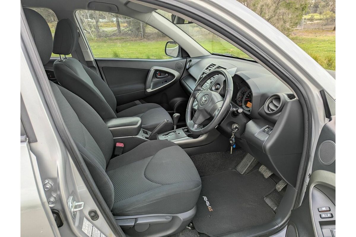 2009 Toyota RAV4 Cruiser ACA33R