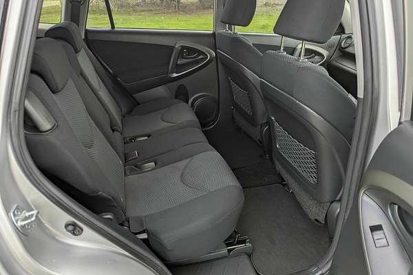 2009 Toyota RAV4 Cruiser ACA33R